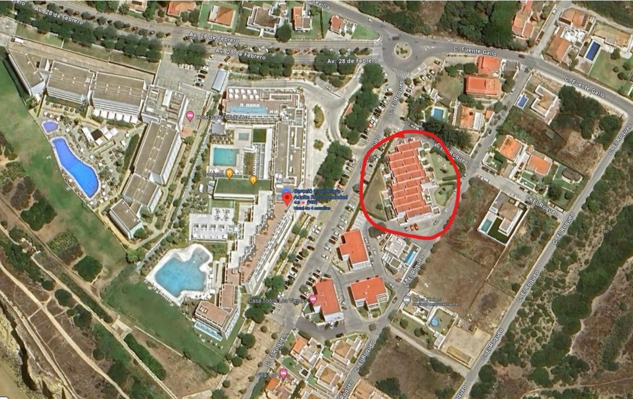 Conil Vistas Al Mar Del Roqueo, Fuente Del Gallo Конил-де-ла-Фронтера Екстериор снимка