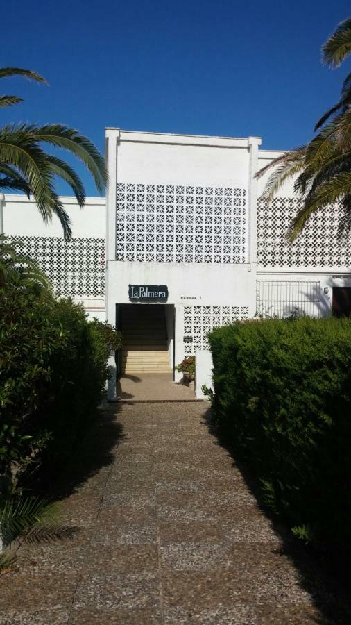 Conil Vistas Al Mar Del Roqueo, Fuente Del Gallo Конил-де-ла-Фронтера Екстериор снимка